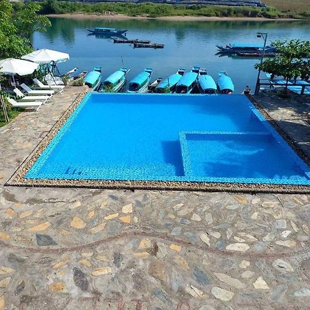 Jade Hotel Phong Nha Eksteriør billede