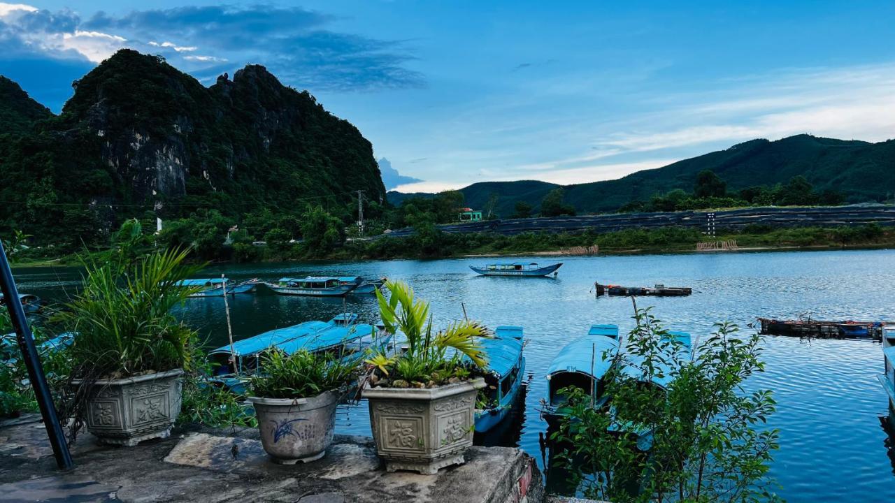Jade Hotel Phong Nha Eksteriør billede